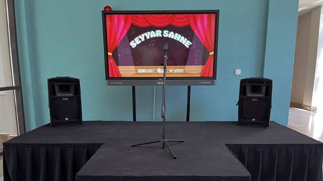 Seyyar Sahne 
