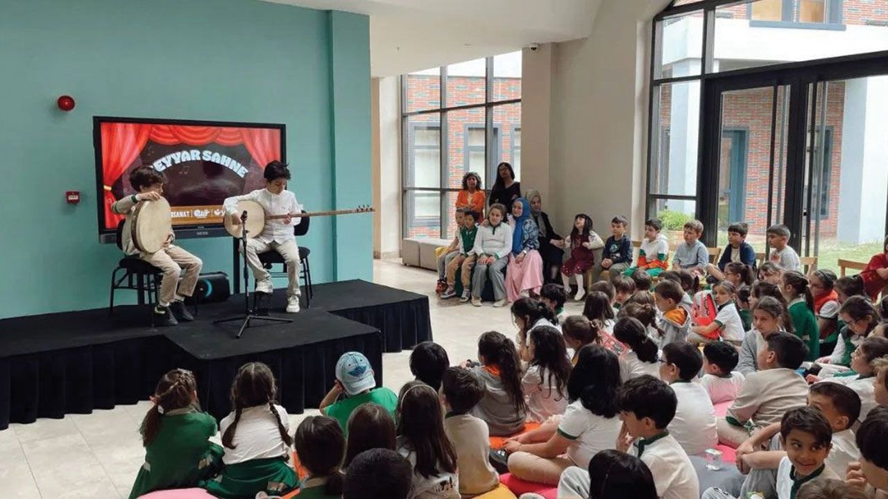 Seyyar Sahne Konserleri Devam Ediyor 